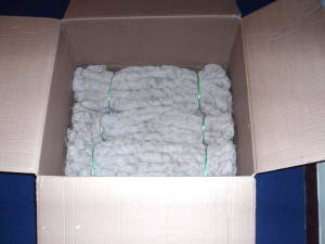Natural wild nettle yarn in hanks - 8 bundles of 25 hanks per carton